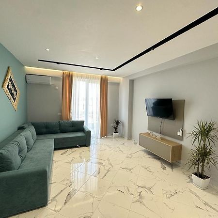 Trea Accomodations Vlorë Buitenkant foto